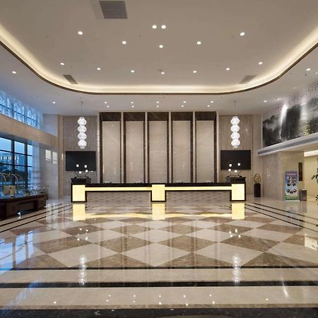 Ramada Plaza By Wyndham Enshi Ξενοδοχείο Εξωτερικό φωτογραφία